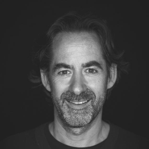 Ludovic Pessin — Artiste – Thérapeute – Coach